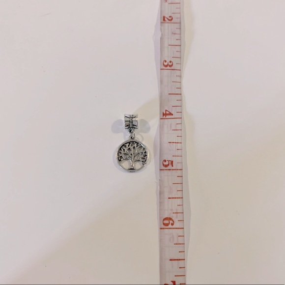 🍒🍒 Tree Of Life Charm Pendant - Picture 4 of 4